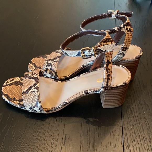 Python print sandals - Picture 2 of 4